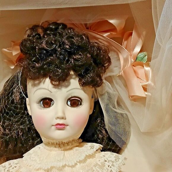 Vintage EFFANBEE Doll Age of Elegance Westminster, box - Picture 5 of 13